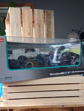 F1 W11 EQ Performance Die-Cast Toy Car - Silver/Black, 1/18 Scale